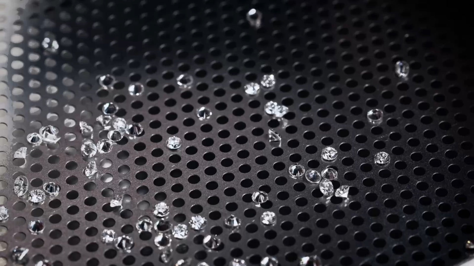Accent diamonds