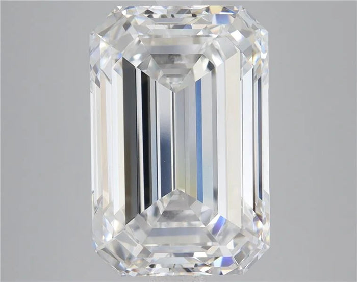 7.43 Carat · EMERALD · E · VVS2 · IGI · Excellent Cut