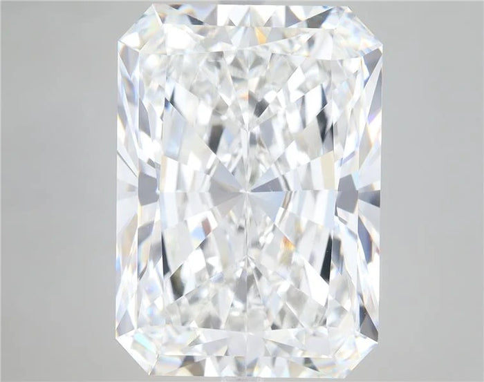 15.61 Carat · RADIANT · F · VVS2 · IGI · Excellent Cut