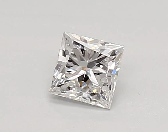 0.32 Carat · PRINCESS · E · VVS2 · IGI · Excellent Cut