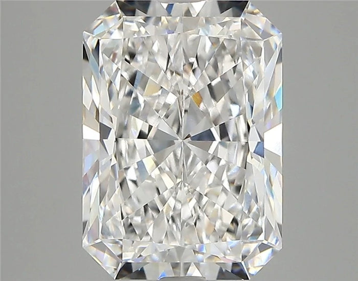 4.34 Carat · RADIANT · D · VVS2 · IGI · Excellent Cut