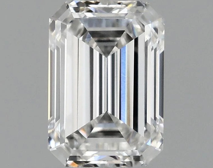 1.00 Carat · EMERALD · E · VVS2 · IGI · Excellent Cut