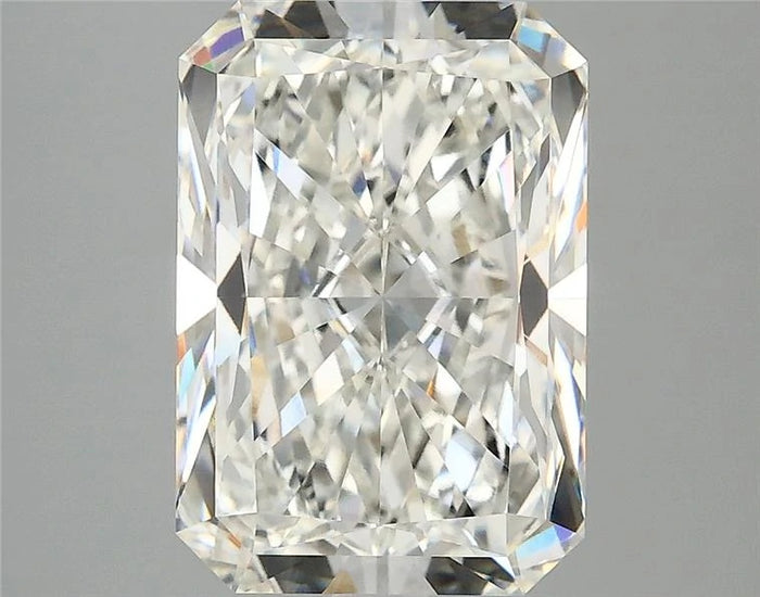 4.35 Carat · RADIANT · G · VVS2 · IGI · Excellent Cut