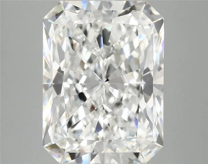 6.17 Carat · RADIANT · E · VVS2 · IGI · Excellent Cut