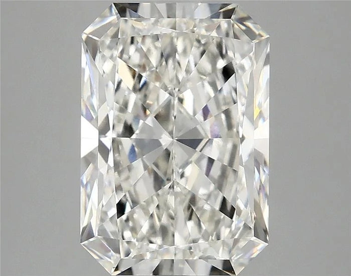 3.90 Carat · RADIANT · G · VVS2 · IGI · Excellent Cut