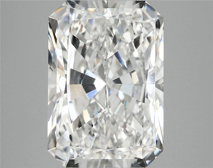 5.68 Carat · RADIANT · E · VS2 · IGI · Excellent Cut