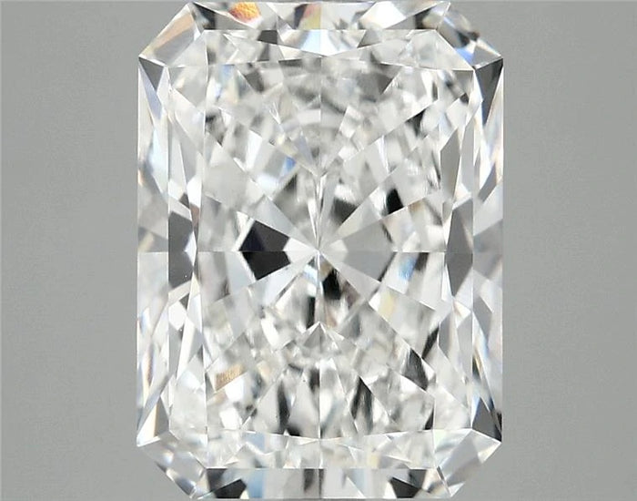 4.66 Carat · RADIANT · F · VVS2 · IGI · Excellent Cut