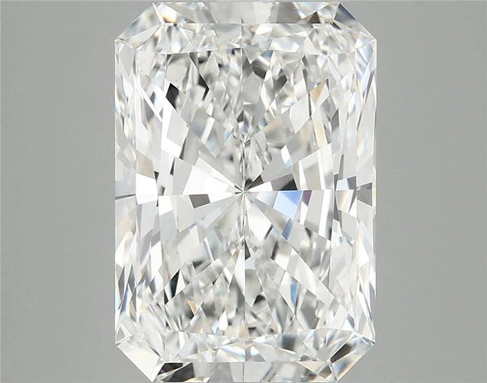 4.86 Carat · RADIANT · E · VVS2 · IGI · Excellent Cut