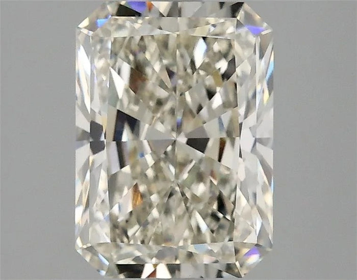 2.57 Carat · RADIANT · H · VVS2 · IGI · Excellent Cut