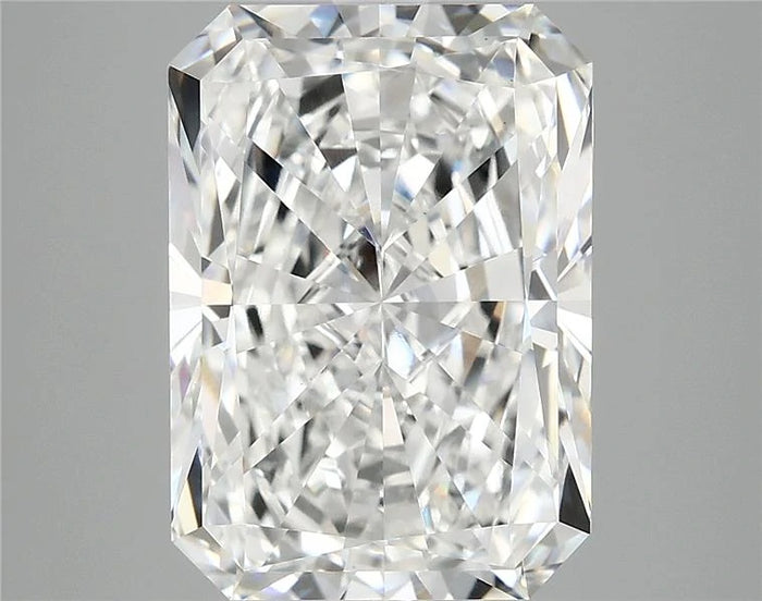 4.74 Carat · RADIANT · E · VS1 · IGI · Excellent Cut