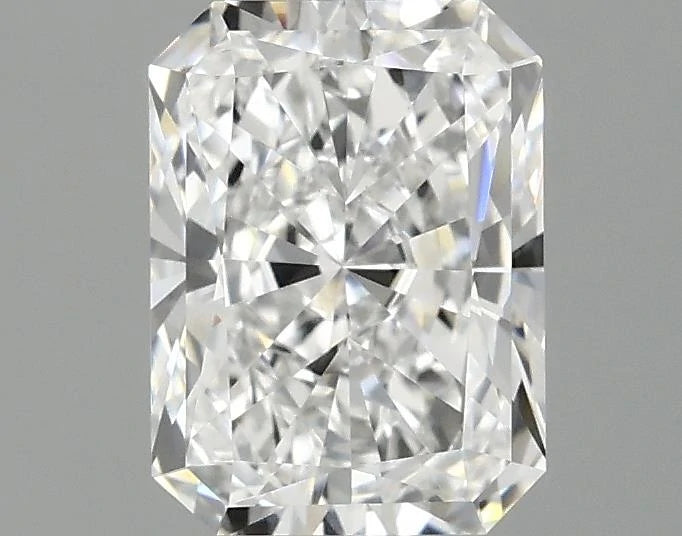 1.59 Carat · RADIANT · E · VVS2 · IGI · Excellent Cut
