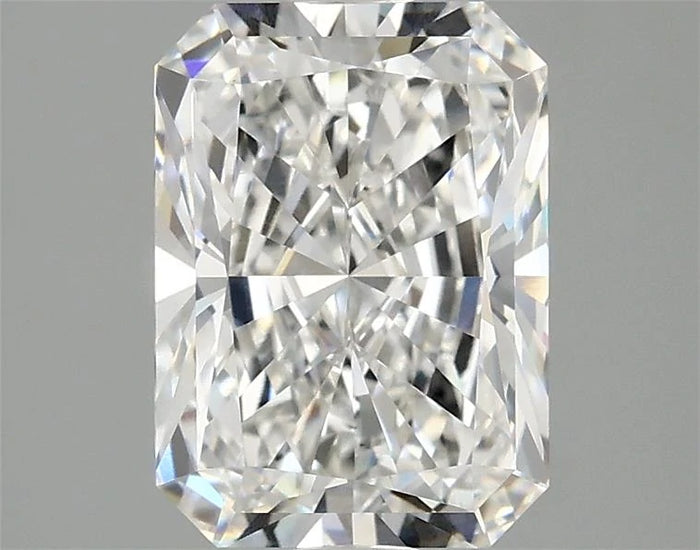 2.46 Carat · RADIANT · E · VVS2 · IGI · Excellent Cut
