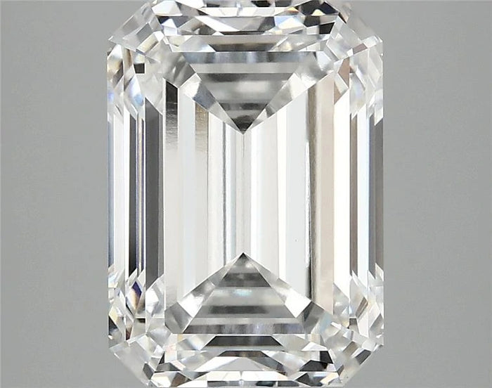 4.89 Carat · EMERALD · E · VVS2 · IGI · Excellent Cut