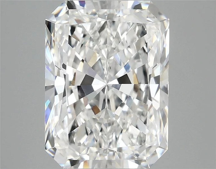 3.86 Carat · RADIANT · E · VVS2 · IGI · Excellent Cut
