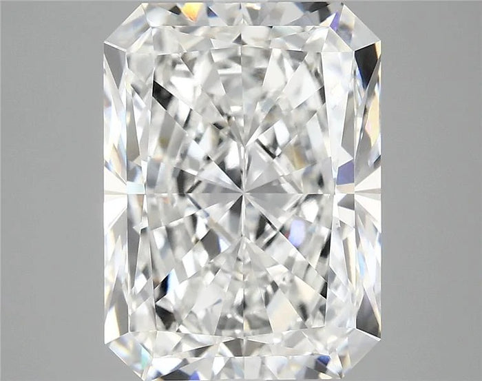 6.03 Carat · RADIANT · E · VVS2 · IGI · Excellent Cut