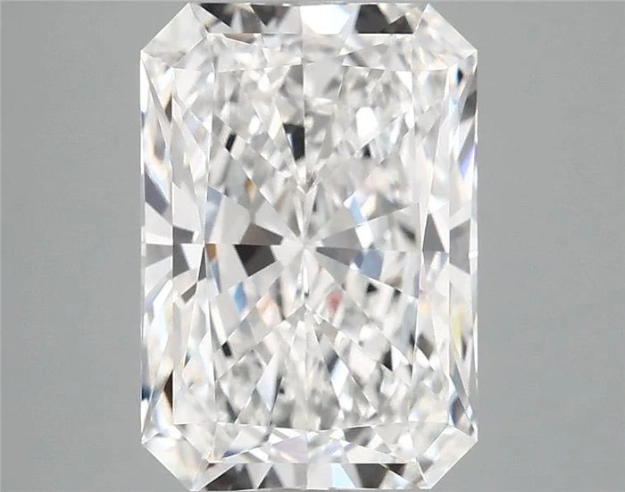 4.08 Carat · RADIANT · E · VVS2 · IGI · Excellent Cut