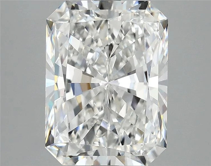 3.91 Carat · RADIANT · E · VVS2 · IGI · Excellent Cut