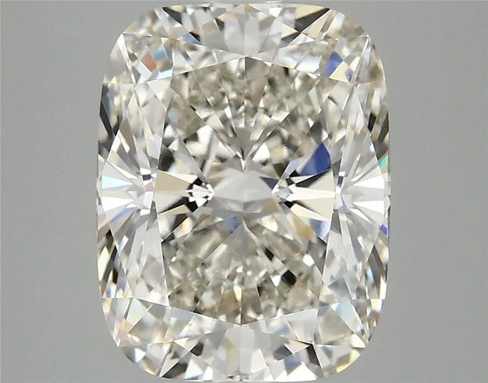 4.08 Carat · CUSHION · G · VVS2 · IGI · Excellent Cut