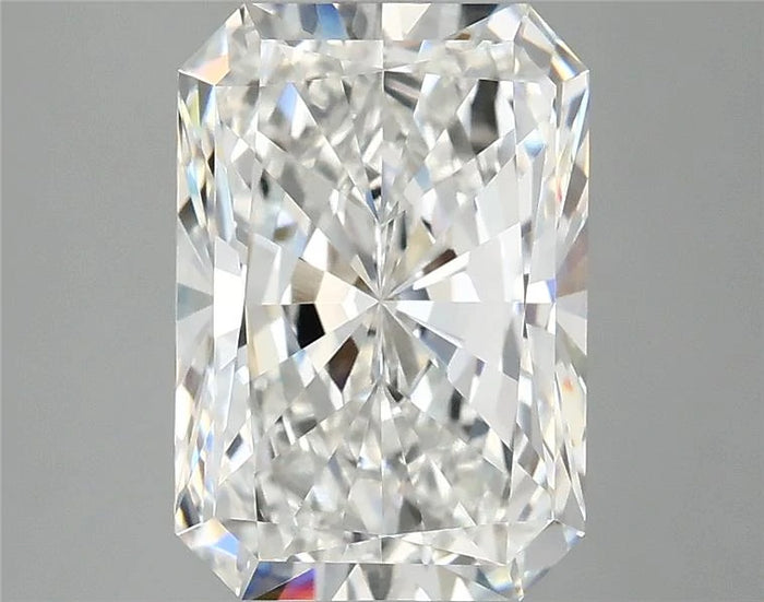 3.88 Carat · RADIANT · E · VVS2 · IGI · Excellent Cut