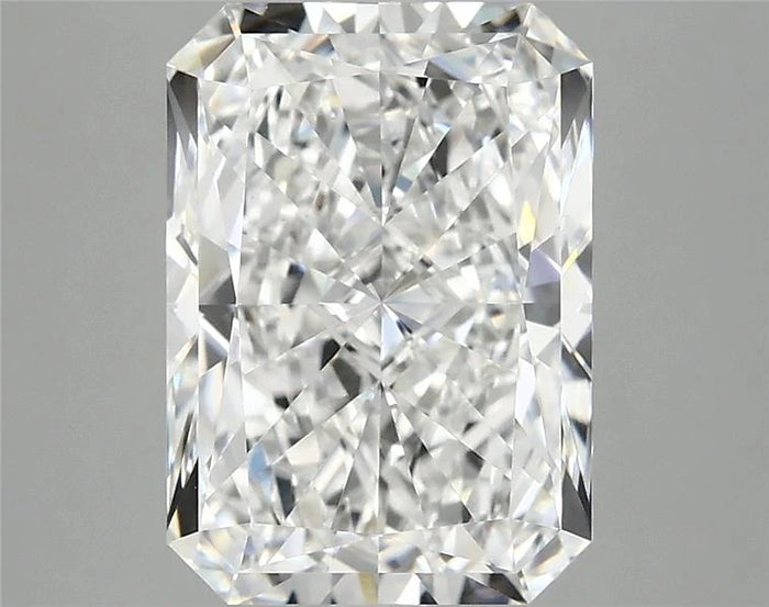 3.92 Carat · RADIANT · E · VVS2 · IGI · Excellent Cut