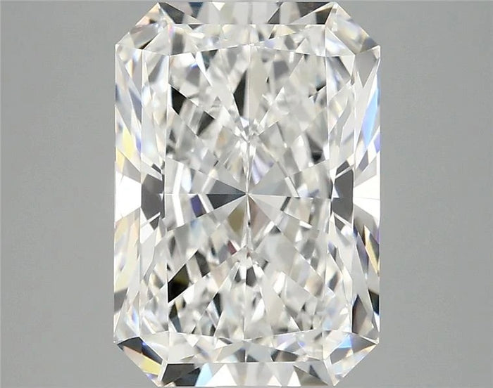 3.87 Carat · RADIANT · E · VVS2 · IGI · Excellent Cut