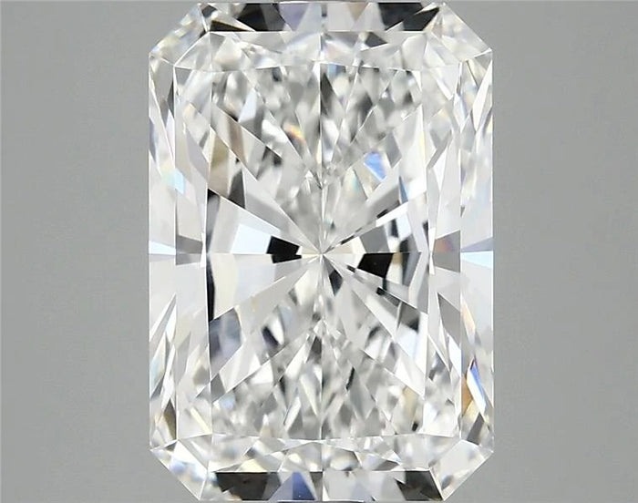 3.95 Carat · RADIANT · E · VVS2 · IGI · Excellent Cut