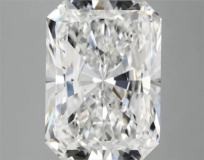 3.83 Carat · RADIANT · E · VVS2 · IGI · Excellent Cut