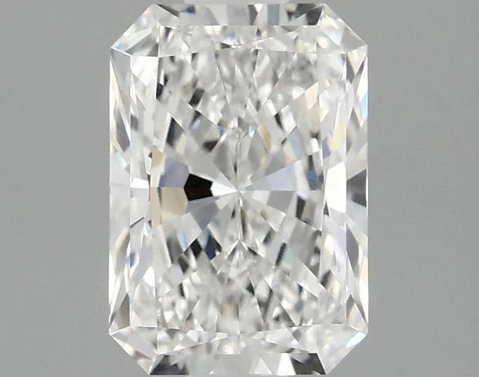1.59 Carat · RADIANT · E · VVS2 · IGI · Excellent Cut