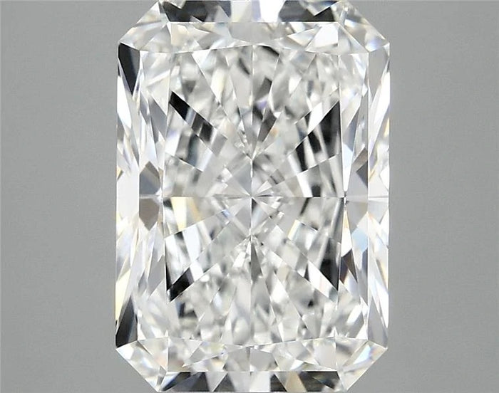 3.93 Carat · RADIANT · E · VVS2 · IGI · Excellent Cut