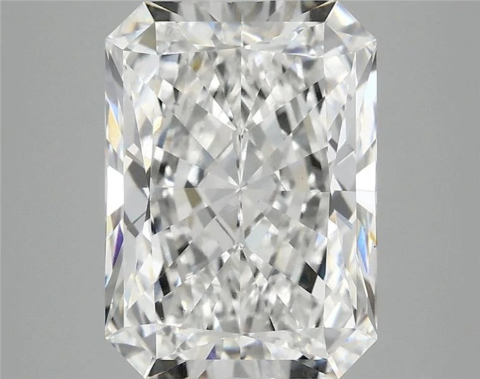 4.88 Carat · RADIANT · E · VS1 · IGI · Excellent Cut