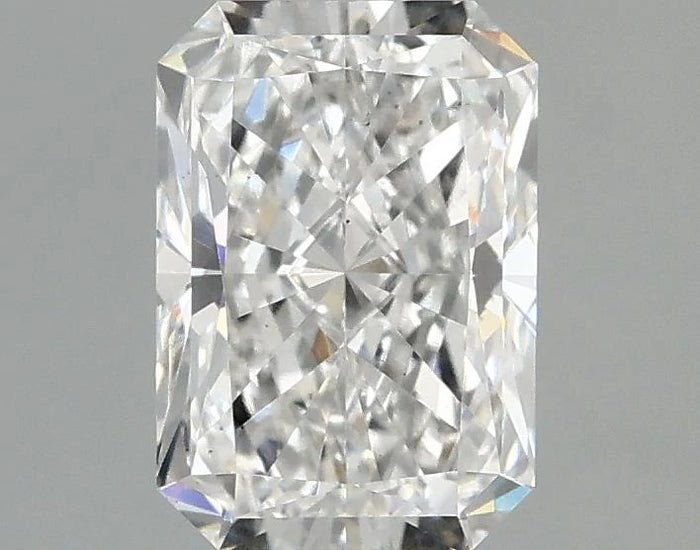 1.56 Carat · RADIANT · E · VS2 · IGI · Excellent Cut