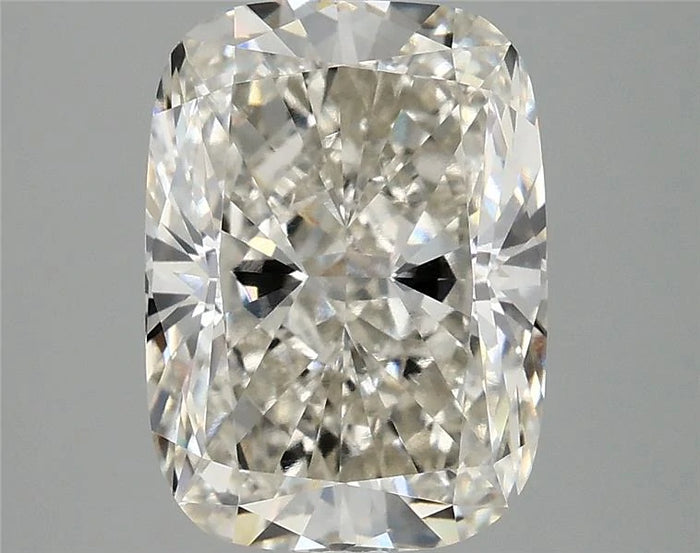 3.98 Carat · CUSHION · H · VVS2 · IGI · Excellent Cut