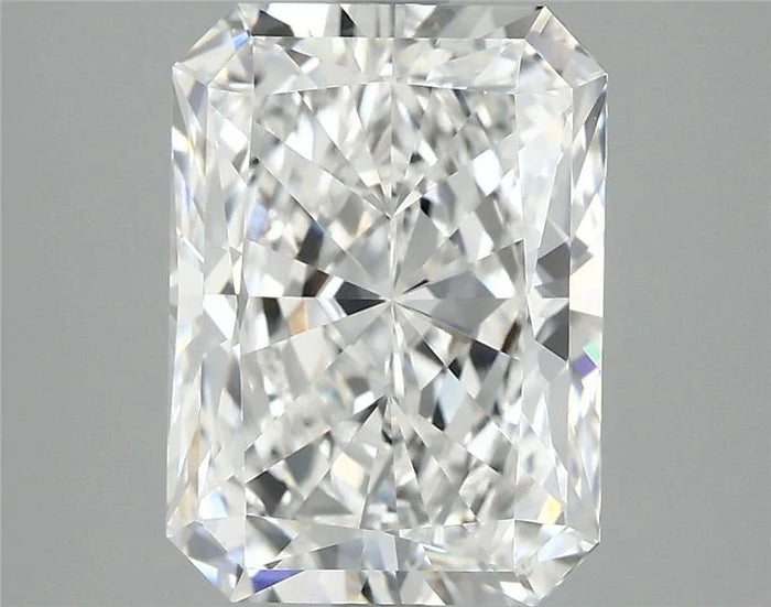 3.89 Carat · RADIANT · E · VVS2 · IGI · Excellent Cut