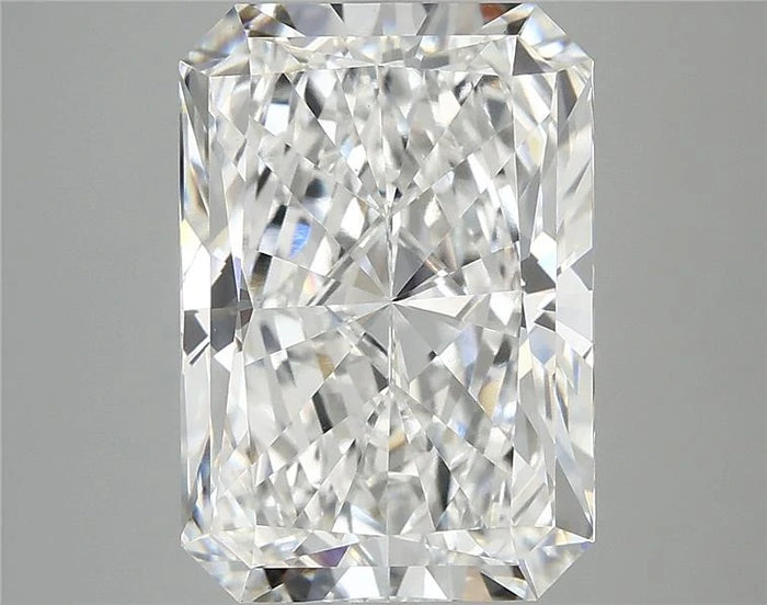 6.04 Carat · RADIANT · E · VVS2 · IGI · Excellent Cut