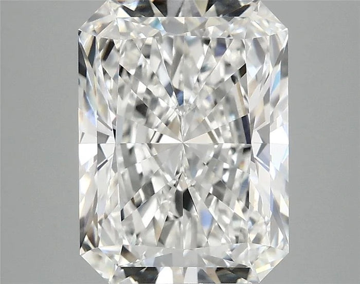 3.93 Carat · RADIANT · E · VVS2 · IGI · Excellent Cut
