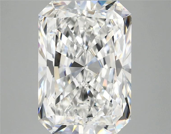 6.08 Carat · RADIANT · E · VVS2 · IGI · Excellent Cut