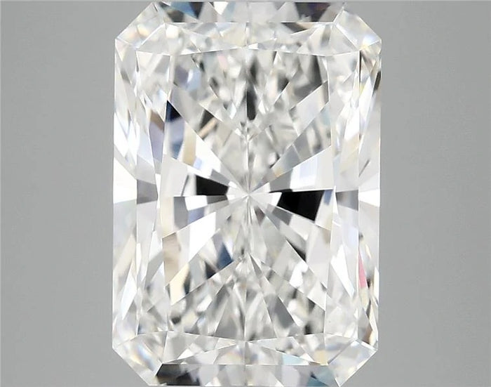 5.90 Carat · RADIANT · E · VVS2 · IGI · Excellent Cut