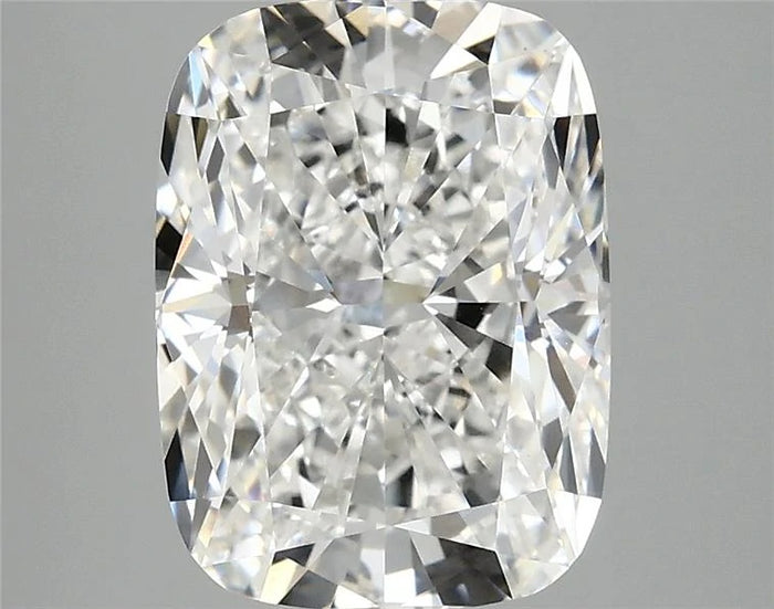 3.90 Carat · CUSHION · F · VVS2 · IGI · Excellent Cut
