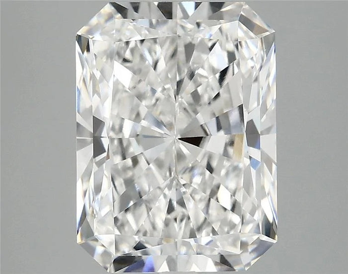 3.92 Carat · RADIANT · E · VVS2 · IGI · Excellent Cut