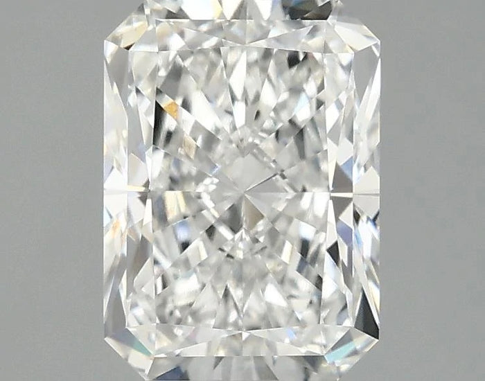 2.07 Carat · RADIANT · F · VVS2 · IGI · Excellent Cut