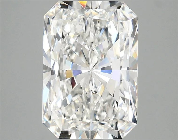 3.91 Carat · RADIANT · E · VVS2 · IGI · Excellent Cut