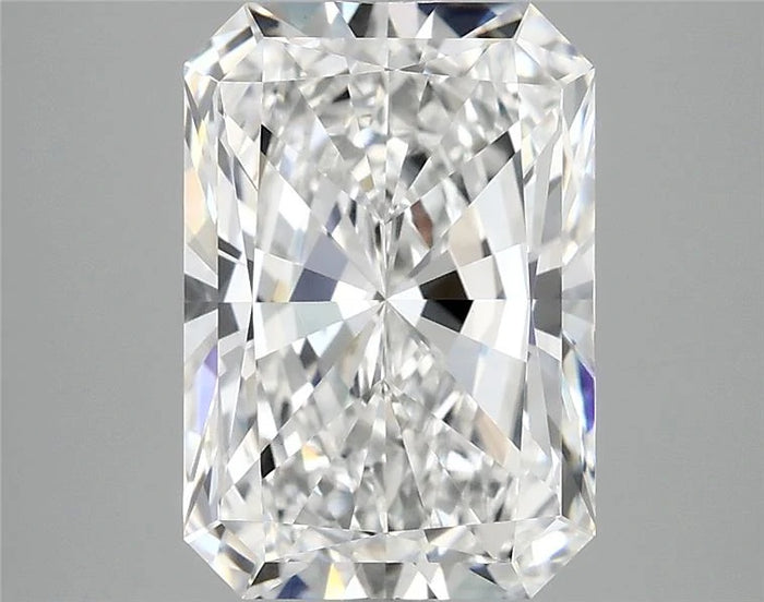 3.90 Carat · RADIANT · E · VVS2 · IGI · Excellent Cut