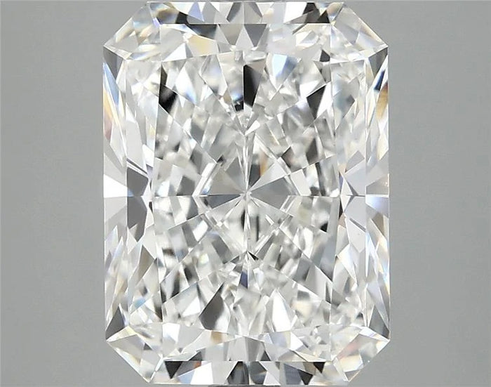 3.90 Carat · RADIANT · E · VVS2 · IGI · Excellent Cut