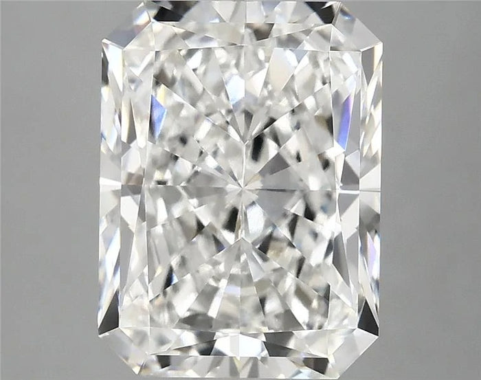 4.80 Carat · RADIANT · F · VVS2 · IGI · Excellent Cut