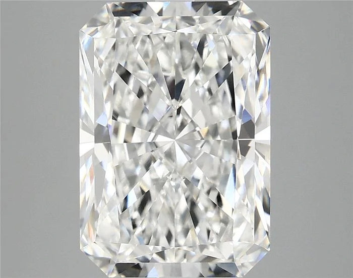 4.95 Carat · RADIANT · E · VVS2 · IGI · Excellent Cut