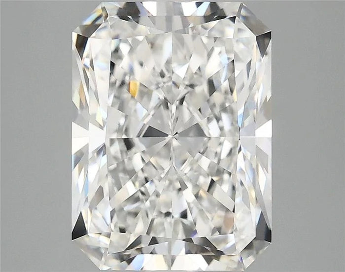 3.94 Carat · RADIANT · E · VVS2 · IGI · Excellent Cut