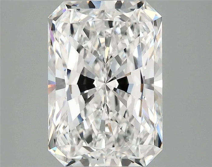 3.87 Carat · RADIANT · E · VVS2 · IGI · Excellent Cut