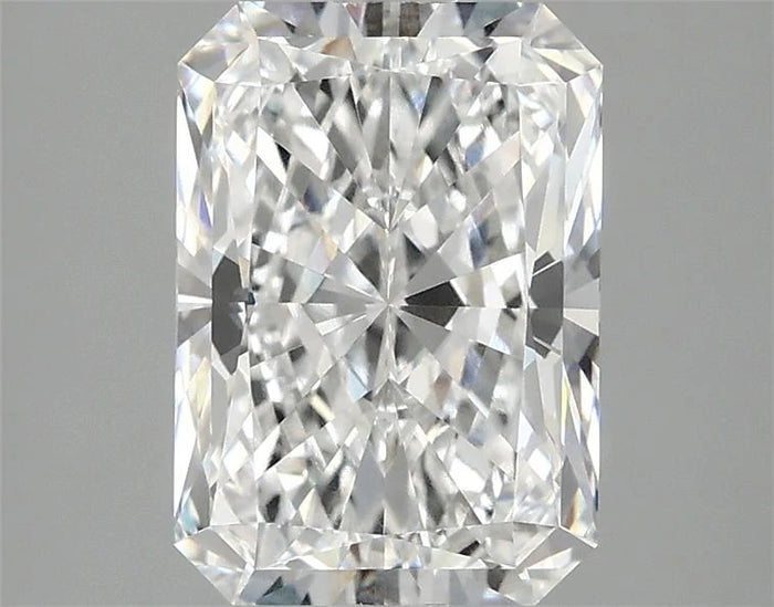 2.39 Carat · RADIANT · E · VVS2 · IGI · Excellent Cut