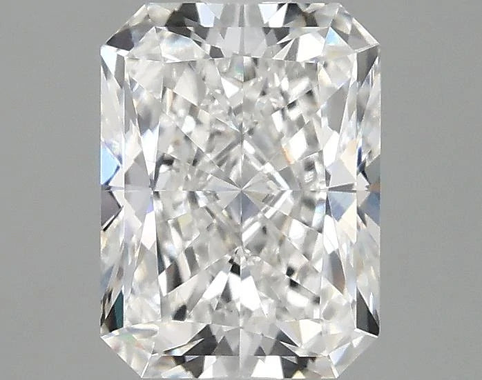 1.60 Carat · RADIANT · E · VVS2 · IGI · Excellent Cut
