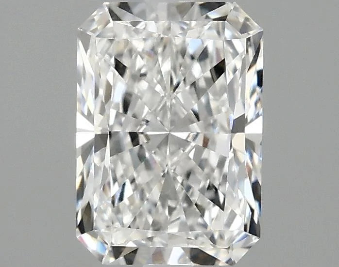 1.59 Carat · RADIANT · E · VVS2 · IGI · Excellent Cut